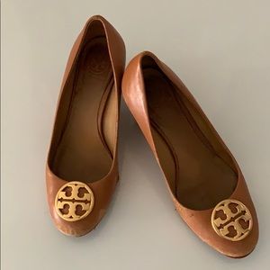 Tory Burch Pumps in size 6!! 50% New❤️❤️